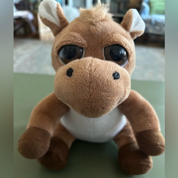 The Petting Zoo Plush Bright Eyes Pony Horse - Picture 1 of 4